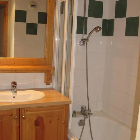 Апартаменты 2 Pieces, 6 Pers, Au Pied Des Pistes A - Fr-1-351-59 Ла-Плань